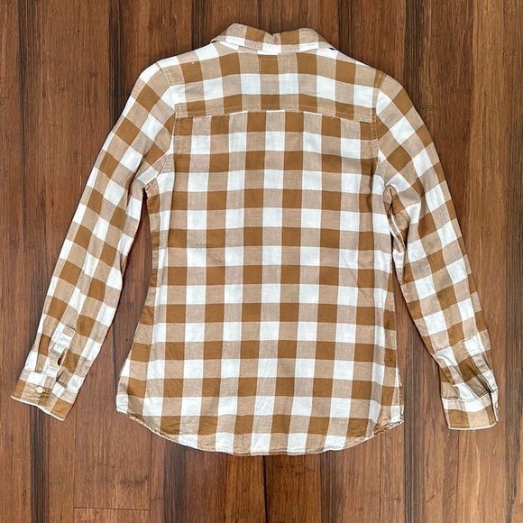 Women’s Old Navy Plaid Flannel - Picture 5 of 5